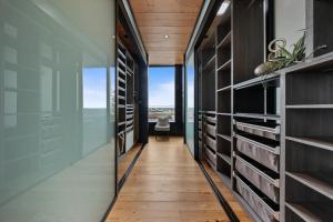 Cincinnati Vista - Rooftop, Balcony & Fireplace