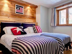 Chalet rénové au cœur du village, proche des pistes, 9 pers, WiFi inclus - FR-1-514-20