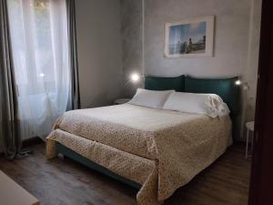 Dream lake PANORAMA, car garage in the center of Varenna