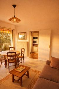 Le Petit Eden Piscine, Tennis, Ping Pong