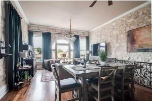 The Bank-Luxury Suite wDeck Overlooking Main St!