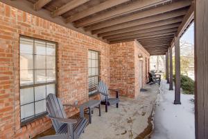 Texoma Shores Hideaway Family Home with Water View