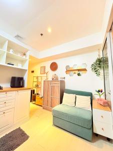 Azure Staycation By 4 Blessings