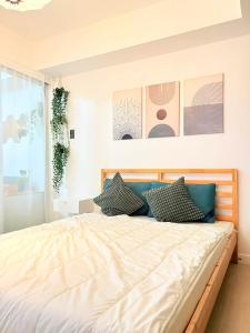 Azure Staycation By 4 Blessings