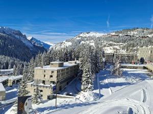 Appartement spacieux balcon sud - 6 pers. - FR-1-425-219