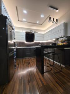 888 Center Apartments