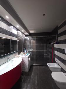 888 Center Apartments