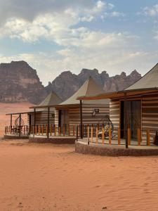 Lara rum luxury camp