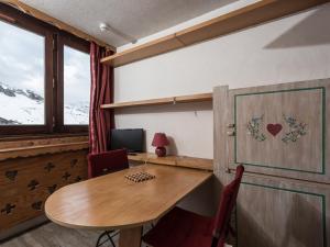 Studette pratique au pied des pistes - Animaux permis - FR-1-502-453