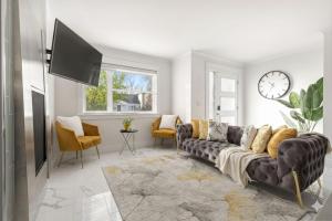 Family friendly Lux house Near University Train Hospital