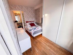 11 Historic Le Sentier flat near Louvre & Metro