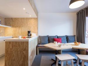 Appartement rénové 3 pièces, ski aux pieds, 8 pers, balcon sud-est aux Arcs 2000 - FR-1-346-316