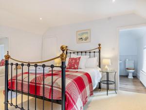 5 Bed in Matlock oc-93585