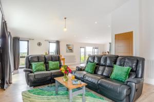 2 Bed in Somerton oc-s32606