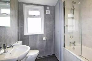 Forest Edge 4 BedroomLodge