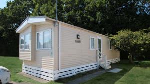 Forest Edge Statement 2 Bedroom Caravan