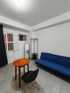 Studio with Private Entrance - Reducto 1929