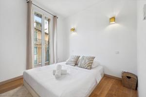 LEssentiel Confort - Solaire, Plage, Vieux Nice - by Studio Y