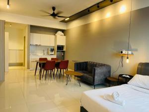 Vacation Homestay Suites by Chamber Residence