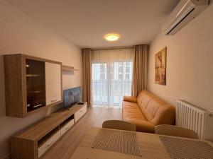 przestronna dwudziestka