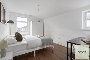 Spacious 4BR house in Forest Gate