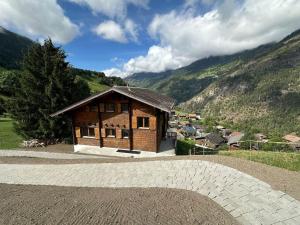 Zwitsers Chalet - boven woning