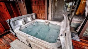 Snow Summit Townhouse Spa Unit 64