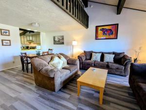 Snow Summit Townhouse 23