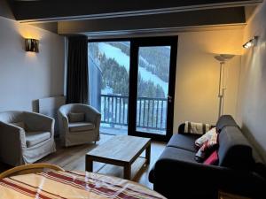 Résidence Aldebaran - Appartement spacieux avec casier à ski · Ski aux pieds · Balcon MAE-4994