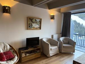 Résidence Aldebaran - Appartement spacieux avec casier à ski · Ski aux pieds · Balcon MAE-4994