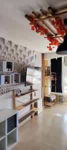 TORREMOLINOS VIEW STUDIO, VISTA MAR Y PISCINA