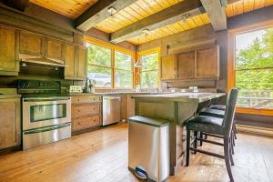 Woodsy Cabin Mont Tremblant