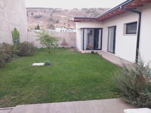 Habitación Flores de papel