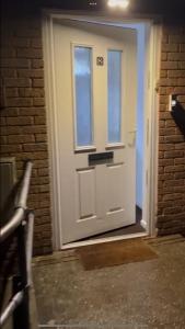 Near City Centre, Free Parking