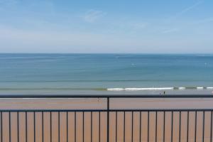 Magnifique appartement face mer