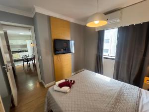 Hotel Aeroporto Congonhas com cozinha e sacada 1108 S