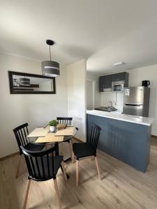 Agradable y Acogedora Casa Moderna en Puerto Varas