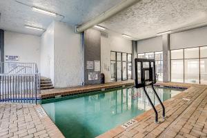 Bluewater Resort 1006