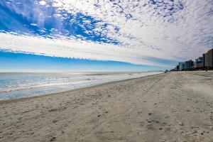 Bluewater Resort 1006