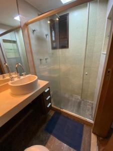 Apartamento frente para o mar