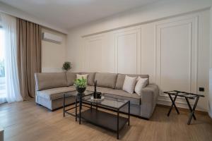 The Fourth -Four Becomes Home