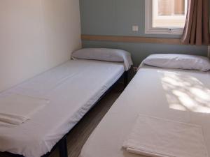 Mobil Home avec Terrasse à Marbella - API-1-52-1866