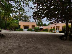 Crisols Beach resort Malapascua Island