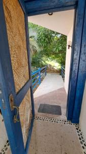 Calm, beautiful, beach house in Acapulco, perfect for long-stays