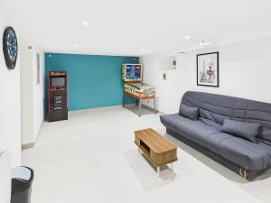 T3 neuf - 6 pers - Cinéma, sport & jeux - appartement 21
