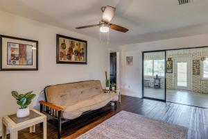 3 Mi to Water! Pet-Friendly Retreat in Lake Wales