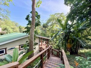 CalmWay Quiet Hideout 5 Min to West End Roatan