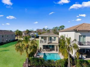 Epic Playhouse Getaway - Castle & Superhero Bunks Theater Private Pool No Rear Neighbors