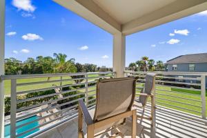 Epic Playhouse Getaway - Castle & Superhero Bunks Theater Private Pool No Rear Neighbors