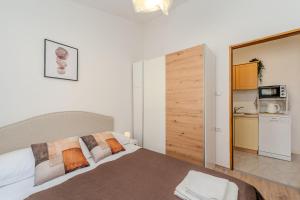 Apartments Plantosar